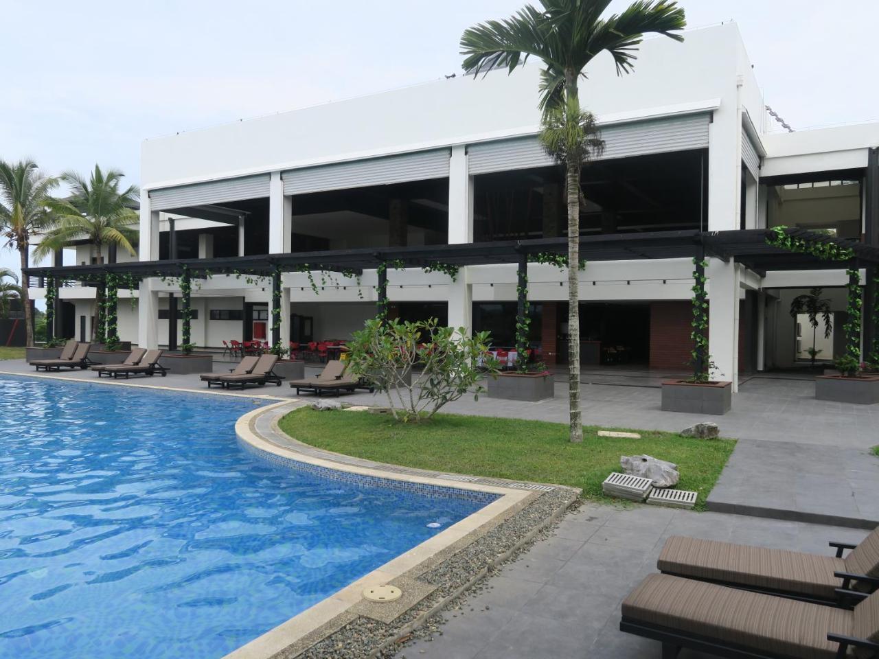 Nasau Resort & Villas Nadi Exteriér fotografie